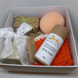 Handmade Bath Gift Set - Pamper gift - Pamper Indulgence Soap Gift